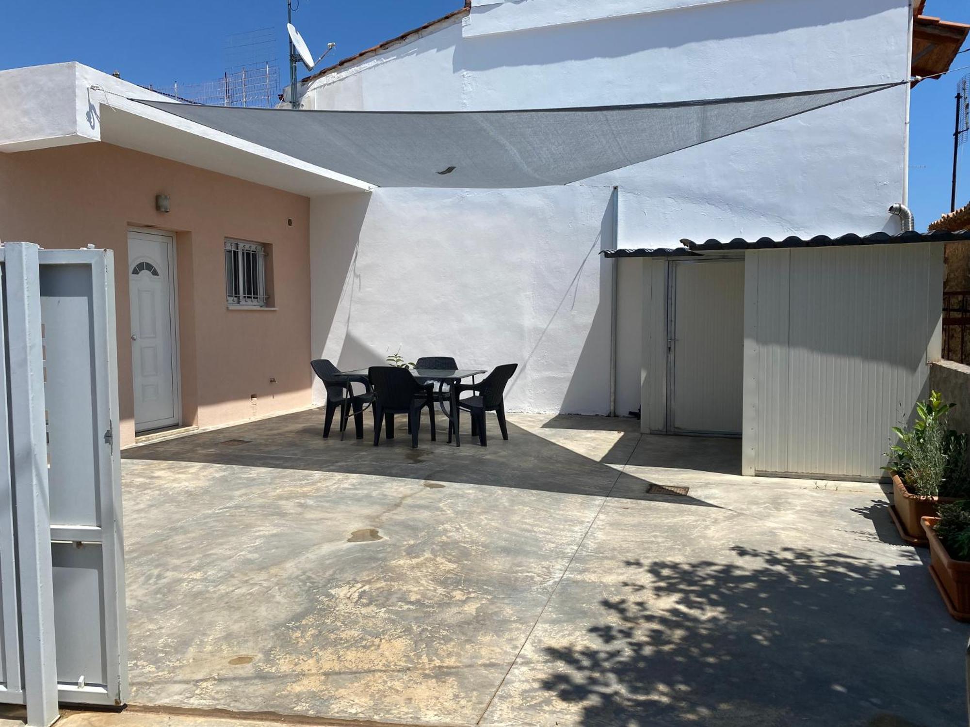 Olive Hill Apartment Karpofora Екстер'єр фото